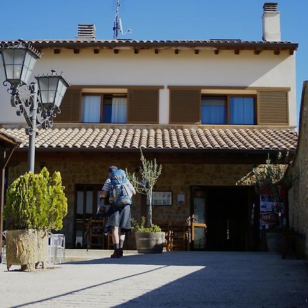 Hostal Camino Del Perdon Uterga エクステリア 写真