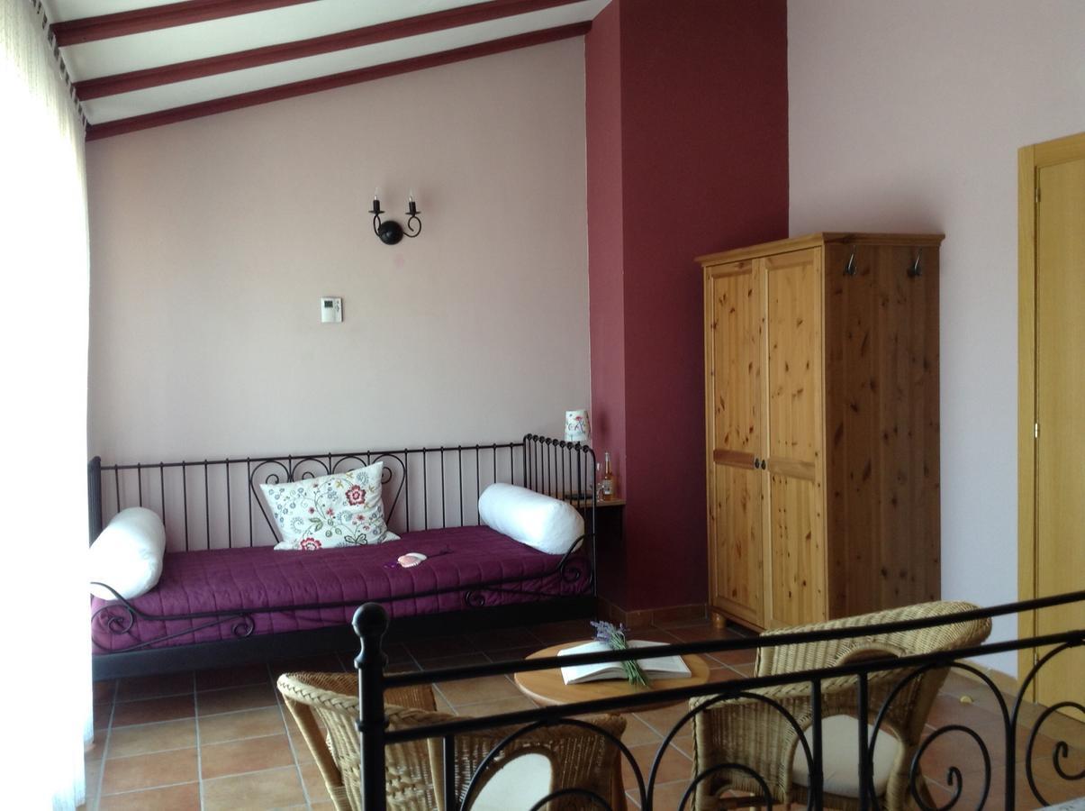 Hostal Camino Del Perdon Uterga エクステリア 写真